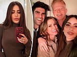 Sofia Vergara Reunites with Trendy Household Co-Stars in Charming Selfies Sofia Vergara Reunites with Trendy Household Co-Stars in Charming Selfies