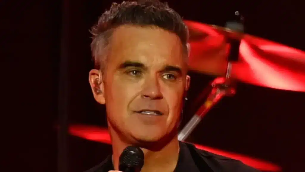 Robbie Williams Ends Feud with Gary Barlow in Emotional Apology