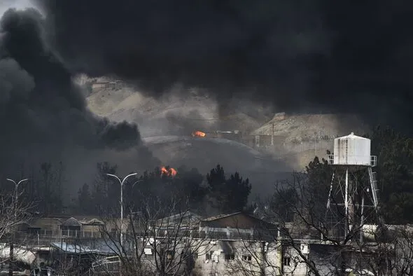 Oil Surges Previous 4 as Iran Battle Shuts Key Strait Oil Surges Previous 4 as Iran Battle Shuts Key Strait