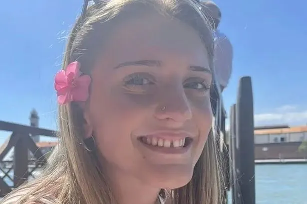 Meningitis B Claims Teen’s Life Hours After Signs Emerge in Kent Meningitis B Claims Teen’s Life Hours After Signs Emerge in Kent