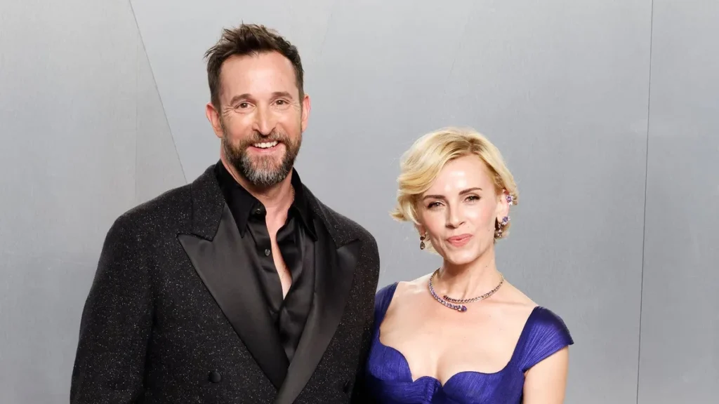 Noah Wyle Praises Spouse Sara’s TV Return After Elevating Daughter