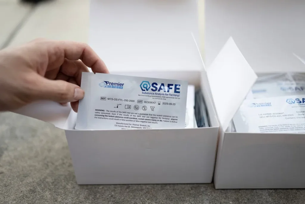 US Overdose Deaths Drop 14% in 2025 for Third Straight Yr
