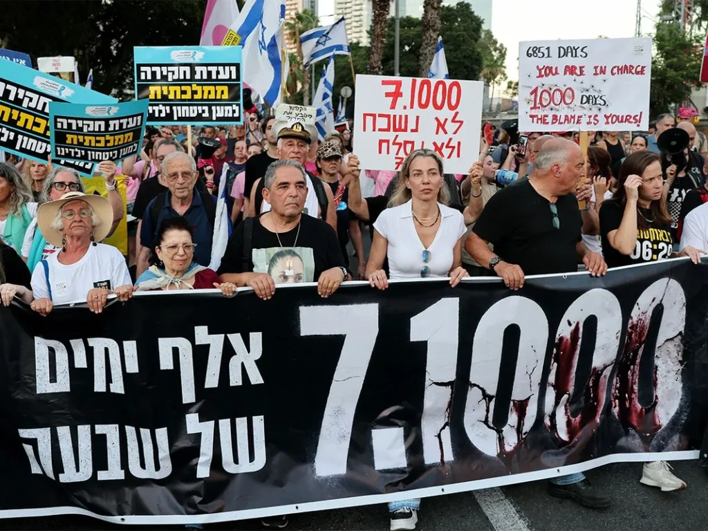 Israelis Weary of Struggle and Netanyahu’s Management