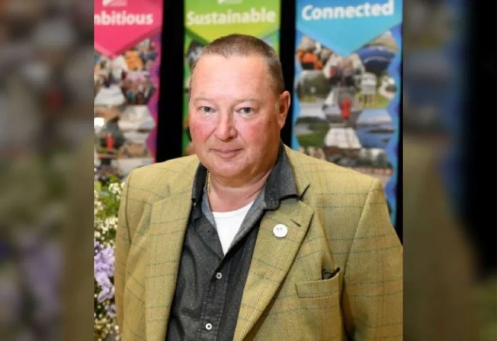 Chairman Resigns Over Controversial Taxi Operator License Chairman Resigns Over Controversial Taxi Operator License