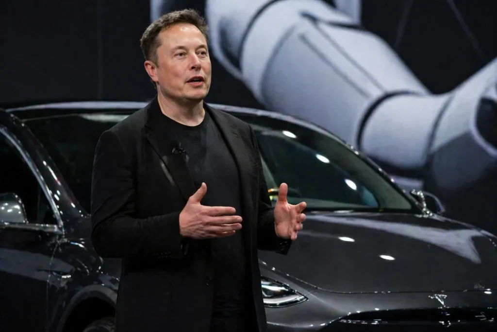 JPMorgan Sees Logic in Tesla-SpaceX Merger, However Cautions Traders