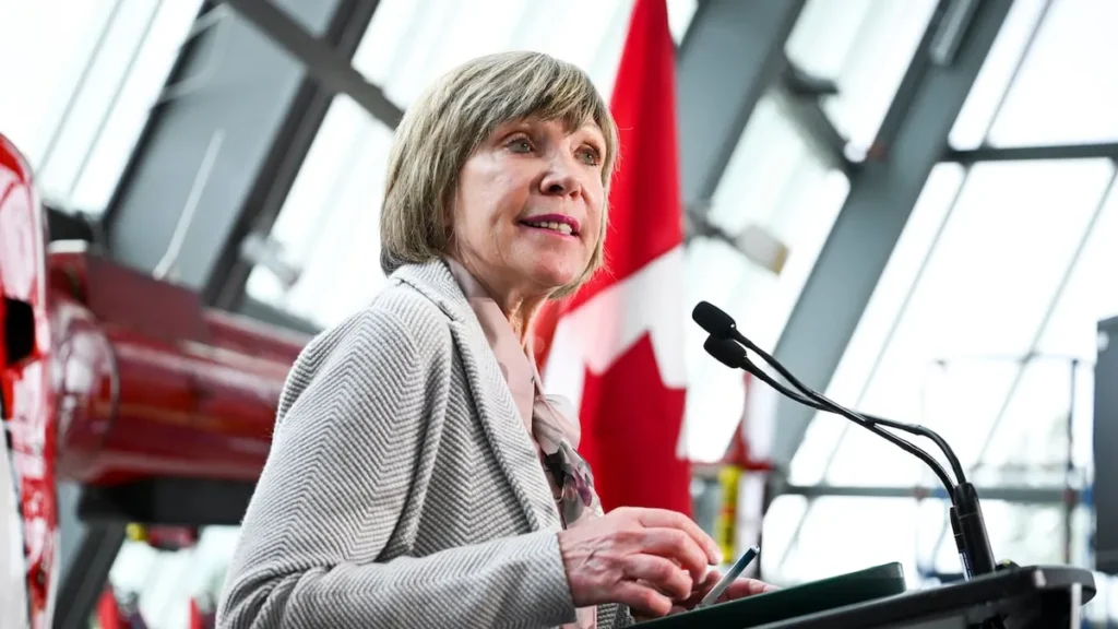 Minister Defends Ottawa’s Wildfire Response Amid Ontario Disaster Minister Defends Ottawa’s Wildfire Response Amid Ontario Disaster