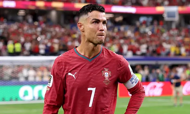 Ronaldo Likes Publish Suggesting FIFA is ‘Corrupt’ Ronaldo Likes Publish Suggesting FIFA is ‘Corrupt’