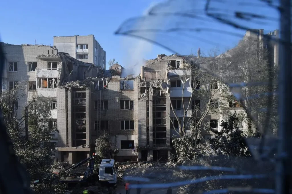 Russia’s Missile Barrage Kills 10 in Ukraine; NATO Missile Breach in Poland Russia’s Missile Barrage Kills 10 in Ukraine; NATO Missile Breach in Poland