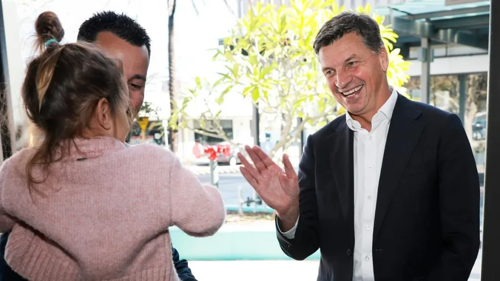 Angus Taylor Pledges Help for Liberal Candidate in WA By-election