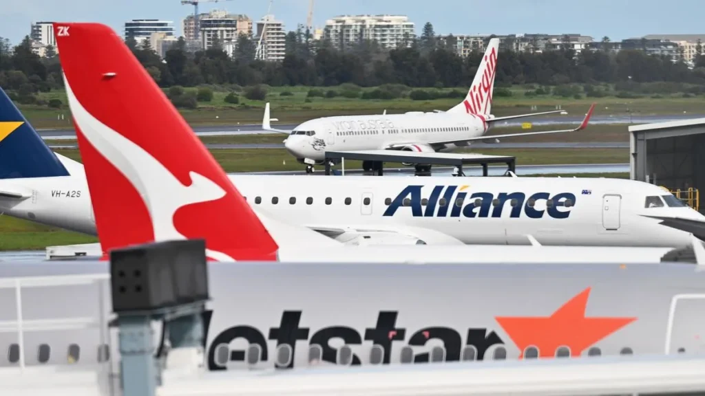 Qantas Explores Outsourcing Tons of of Again-Workplace Roles