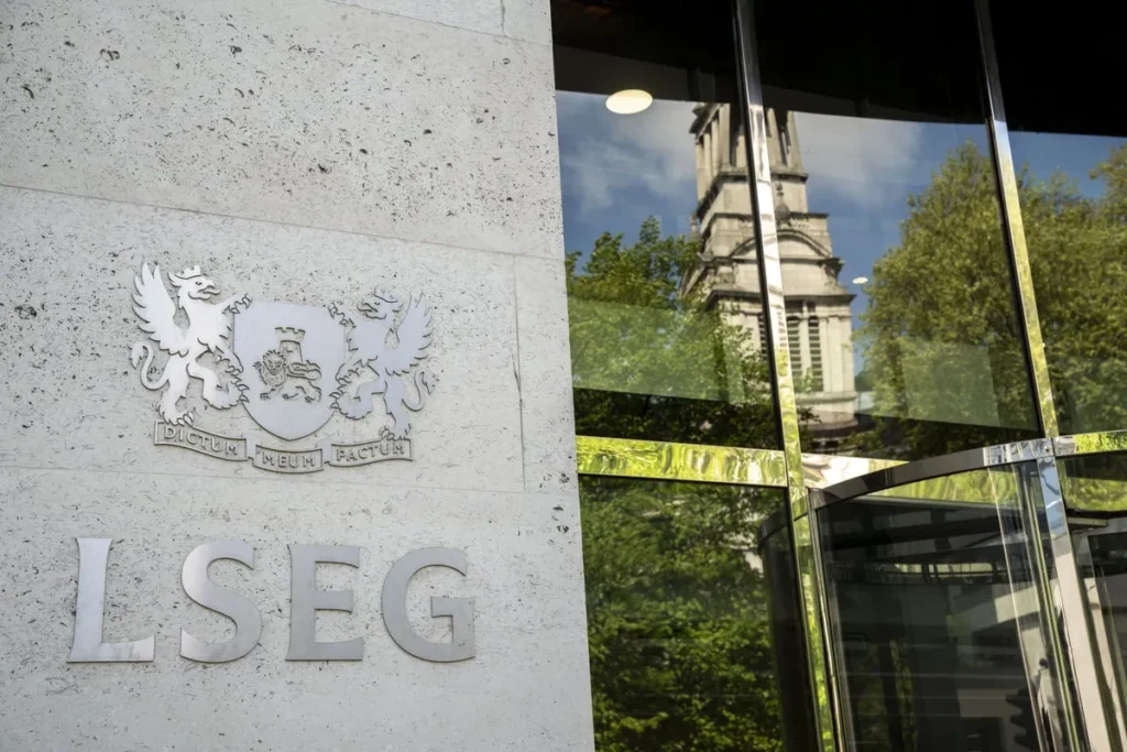 UK Shares and Pound Rally on Surprising US Jobs Decline