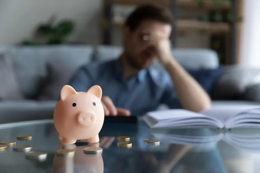 Keep away from Expensive Cash Blunders: Classes from Monetary Specialists Keep away from Expensive Cash Blunders: Classes from Monetary Specialists