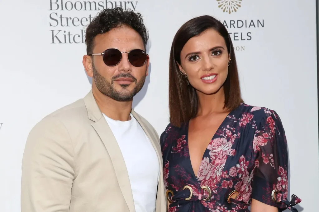 Ryan Thomas and Lucy Mecklenburgh’s Sleeping Preparations Revealed