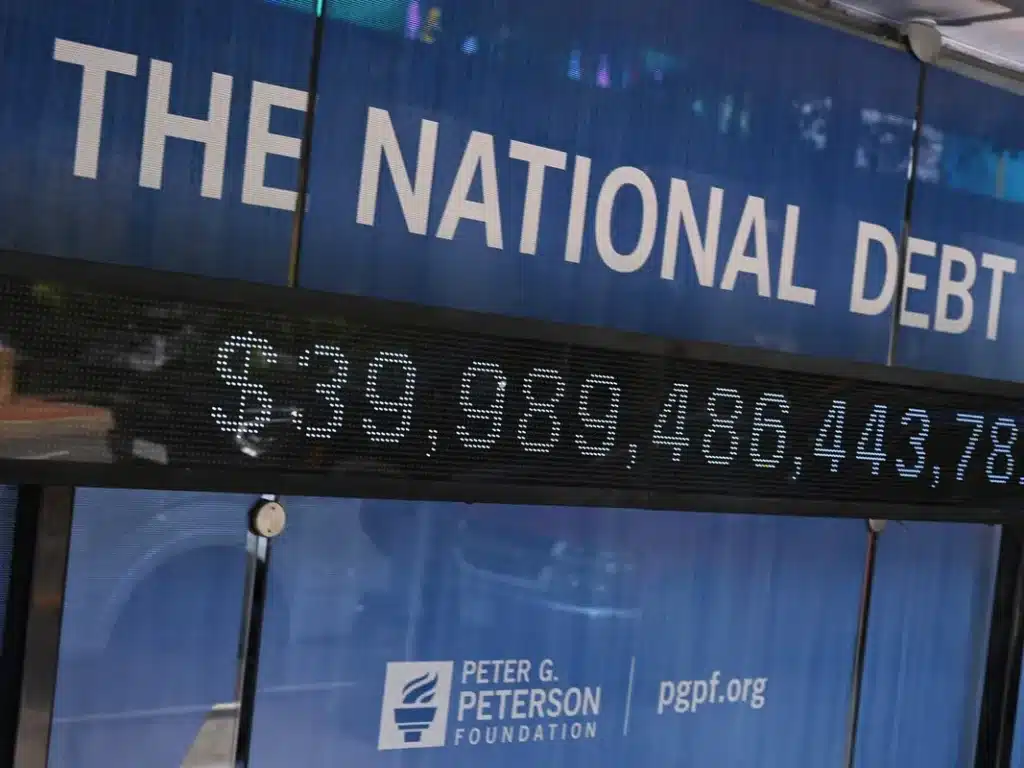 US Nationwide Debt Surpasses  Trillion Milestone