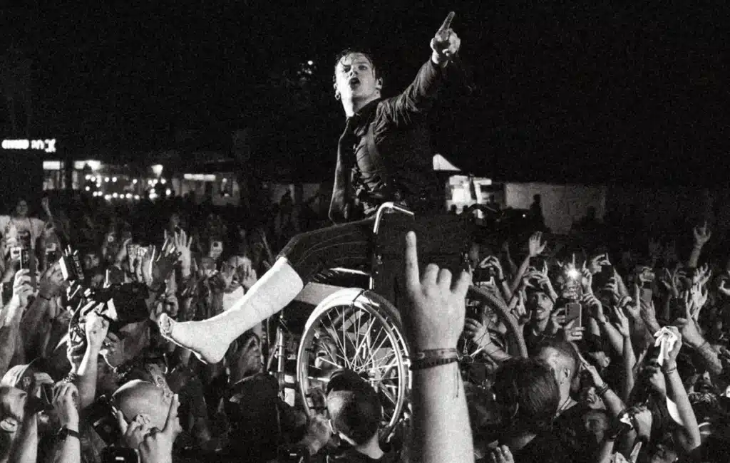 Yungblud Crowdsurfs in Wheelchair After Leg Harm