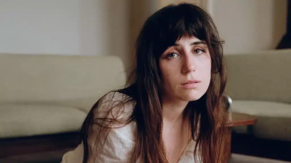 Dodie Unveils Deluxe ‘Not For Lack Of Attempting’ with New Tracks and Tour