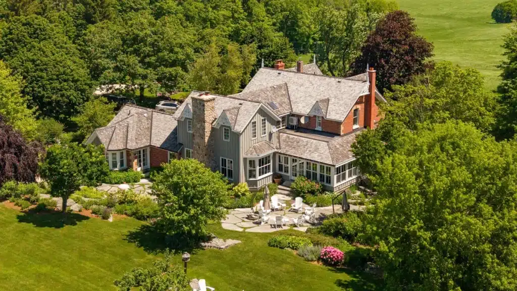 Commerce Warfare Shakes Housing Market Hopes; Quebec Rents Defy Nationwide Development