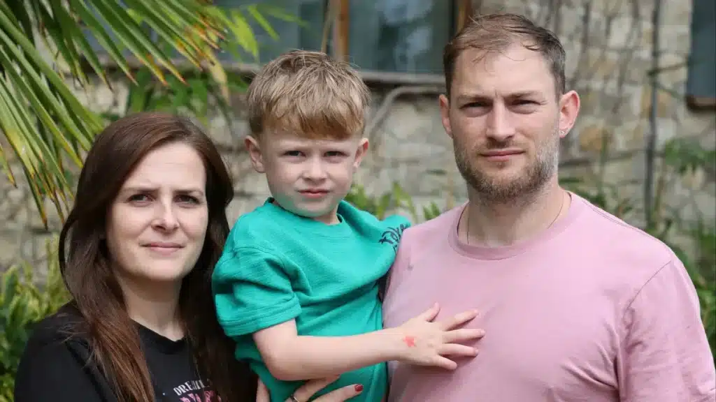 Hero Dad Rescues Son, 4, from Vicious Canine Assault