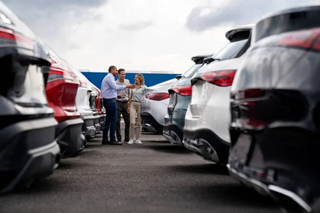 CarGurus Inventory: Analyzing Vendor Developments and Share Rely