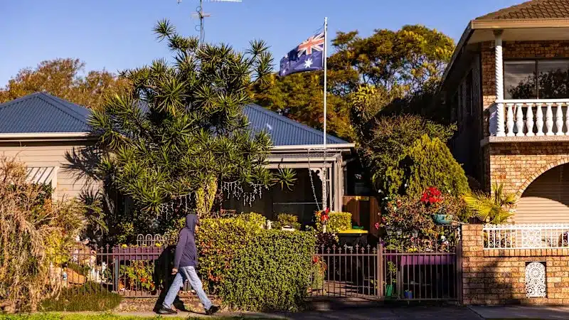 Botany: A Suburb That is an Island of Group Botany: A Suburb That is an Island of Group